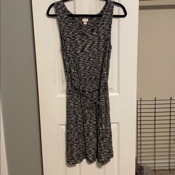 Heathered black and white cinched waist dress - Picture 1 of 4